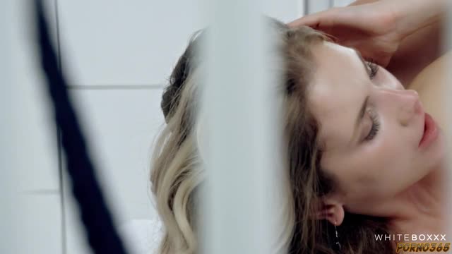 Blonde in the Role of Mistress: Passionate Control and Ecstasy of a Submissive Partner