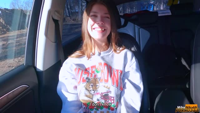 Hitchhiking with Pleasure: A Hot Blowjob in Motion on the Highway